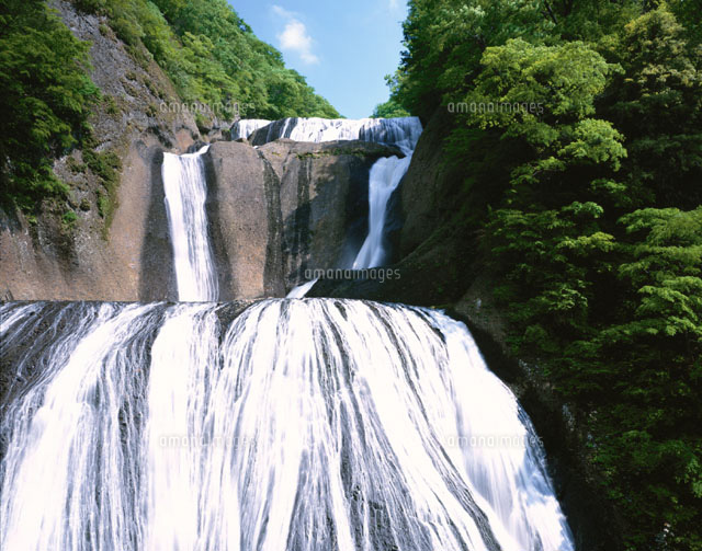 袋田の滝 茨城県
(c)KATSUHIRO YAMANASHI/SEBUN PHOTO