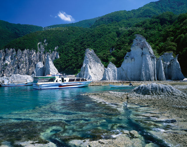 仏ケ浦 青森県
(c)KATSUHIRO YAMANASHI/SEBUN PHOTO