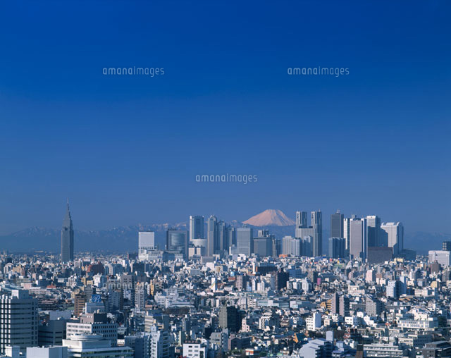 新宿と富士山 東京都
(c)KATSUHIRO YAMANASHI/SEBUN PHOTO