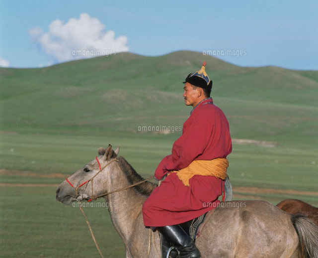 馬上の民族衣装を着た男性 モンゴル国
(c)ART YES CO.LTD/SEBUN PHOTO