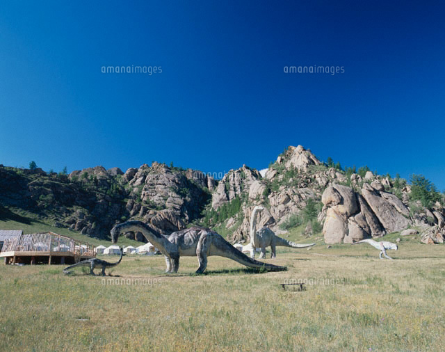 恐竜のモニュメント テレルジ モンゴル
(c)ART YES CO.LTD/SEBUN PHOTO