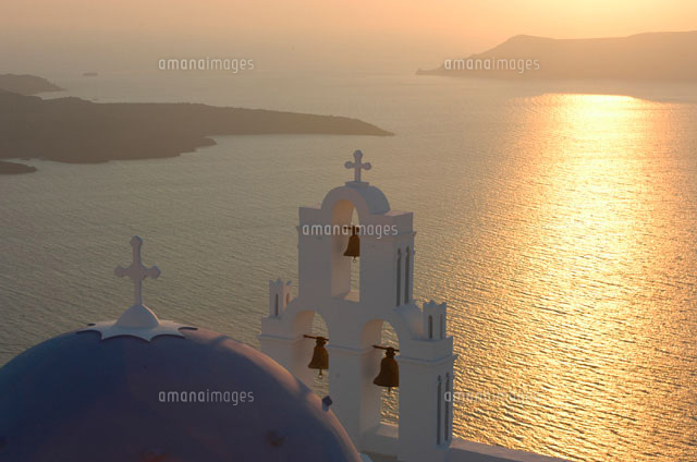 ミコノス島の教会と海の風景 エーゲ海 ギリシャ
(c)ART YES CO.LTD/SEBUN PHOTO