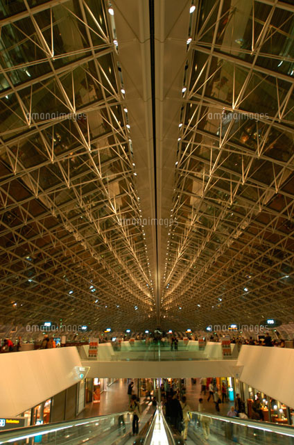 シャルルドゴール空港 パリ フランス
(c)ART YES CO.LTD/SEBUN PHOTO
