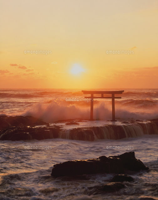 大洗海岸の日の出 茨城県
(c)TSUTAE ICHIKAWA/SEBUN PHOTO