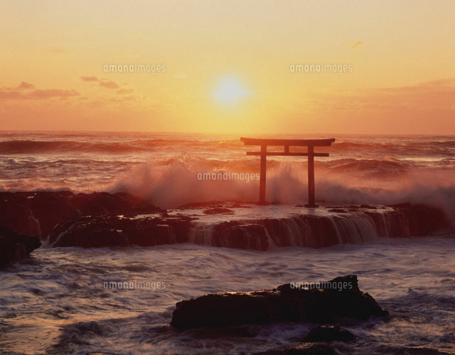 大洗海岸の日の出の風景 大洗町 茨城県
(c)TSUTAE ICHIKAWA/SEBUN PHOTO