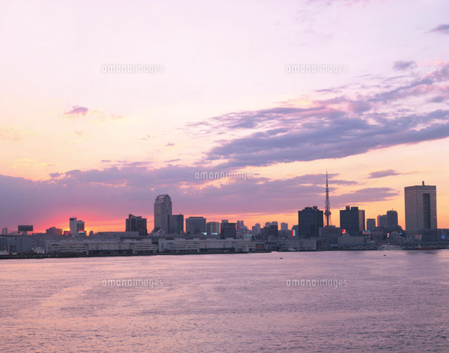 東京湾ベイエリアの夕景 港区 東京都
(c)TSUTAE ICHIKAWA/SEBUN PHOTO