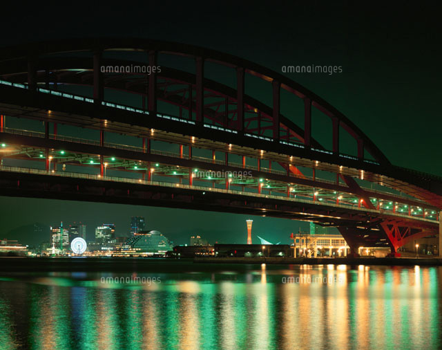 神戸大橋と神戸港夜景 神戸市 兵庫県
(c)TSUTAE ICHIKAWA/SEBUN PHOTO