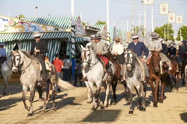 Feria de Abril (the Seville Festival) Riders
(c)LUCIO RUIZ PASTOR/SEBUN PHOTO