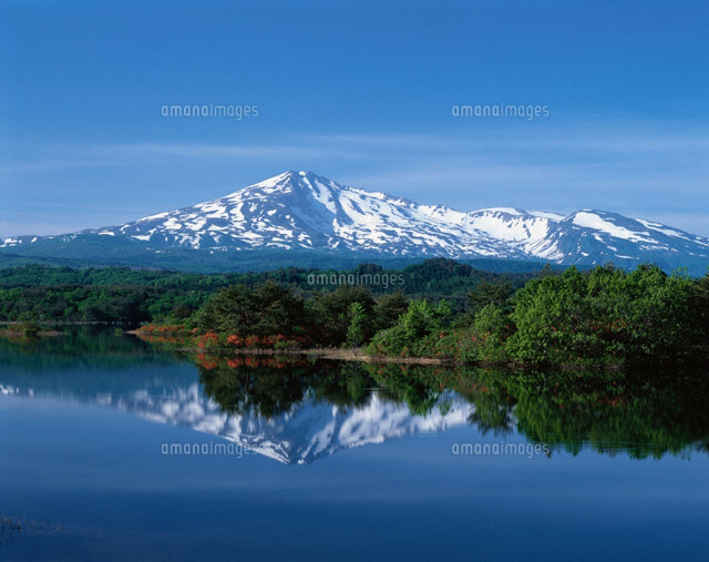 大谷地池と鳥海山 秋田県
(c)YOSHIO SHINKAI/SEBUN PHOTO