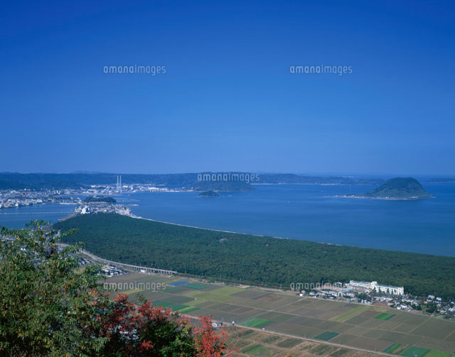 秋の虹の松原 唐津市 佐賀県
(c)YOSHIO SHINKAI/SEBUN PHOTO