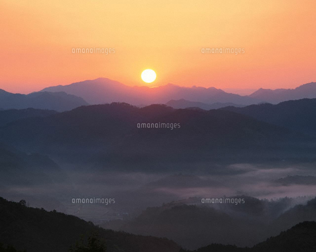 朝日
(c)TATSUO SAEKI/SEBUN PHOTO