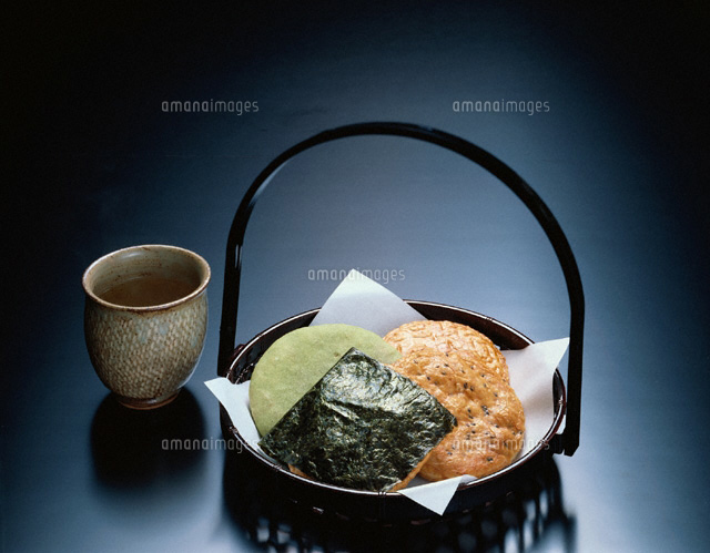 手焼きせんべい
(c)STUDIO SATO/orion