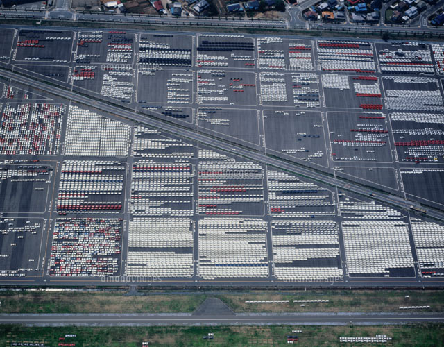 太田市・新車パーキング風景 空撮 群馬県
(c)STUDIO SATO/orion