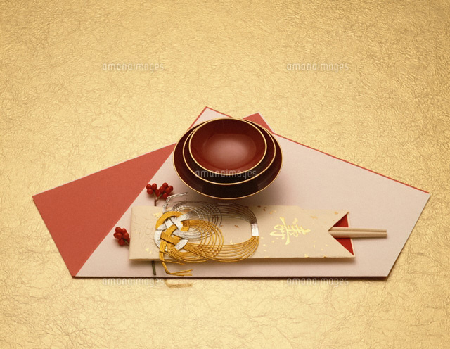 屠蘇器と祝箸
(c)STUDIO SATO/orion