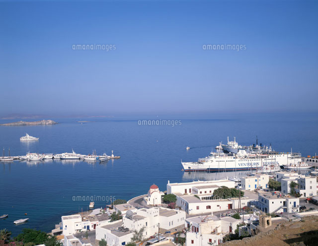 港とクルーズ船 ミコノス島 ギリシャ
(c)SAN HOYANO/SEBUN PHOTO