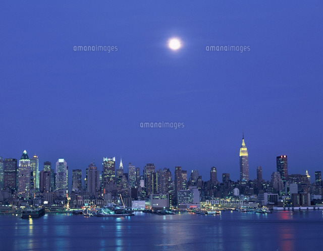 ミッドタウンビル群夜景 ニューヨーク アメリカ
(c)SAN HOYANO/SEBUN PHOTO