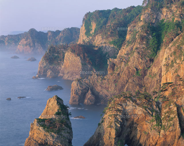 朝の北山崎 岩手県
(c)TAKASHI SATO/SEBUN PHOTO