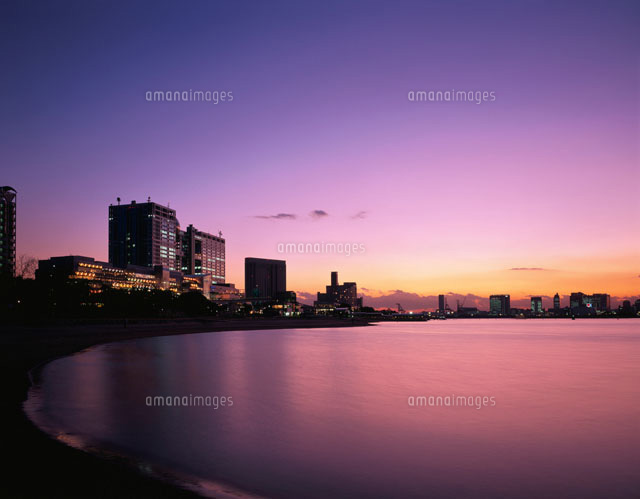 台場海浜公園の夕景
(c)TAKASHI SATO/SEBUN PHOTO