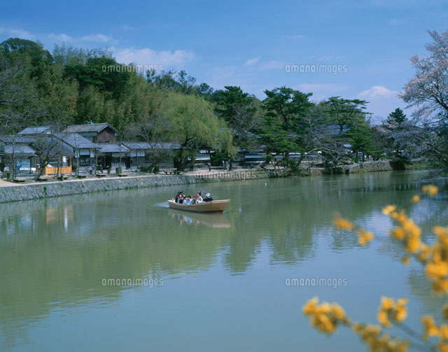 堀川と武家屋敷 島根県
(c)TAKASHI SATO/SEBUN PHOTO