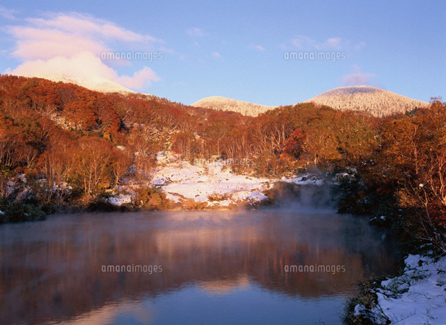 新雪の地獄沼 八甲田 青森県
(c)TAKASHI SATO/SEBUN PHOTO