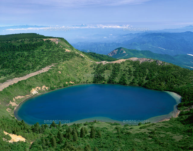上空から見下ろした五色沼 福島県
(c)TAKASHI SATO/SEBUN PHOTO