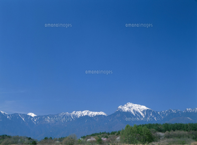 南アルプスと青空
(c)TAKASHI SATO/SEBUN PHOTO
