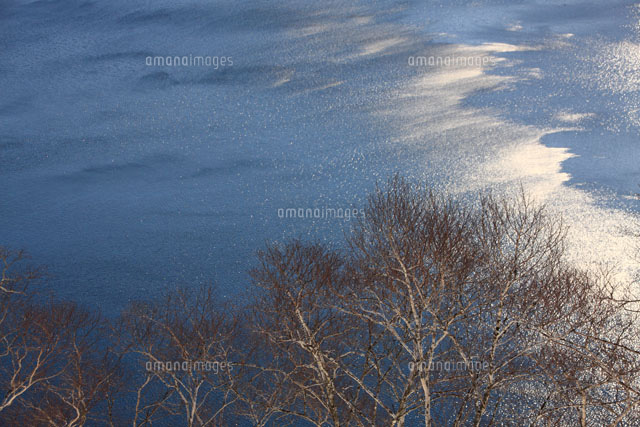 朝の摩周湖
(c)TAKASHI SATO/SEBUN PHOTO