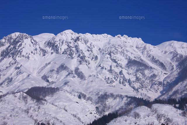 雪の八海山
(c)TAKASHI SATO/SEBUN PHOTO