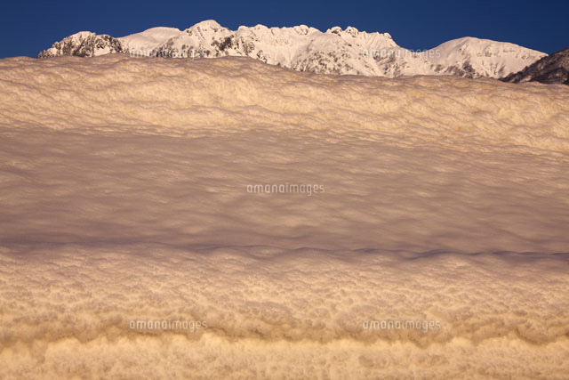 雪の八海山
(c)TAKASHI SATO/SEBUN PHOTO