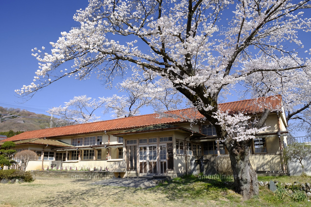 小川小学校下里分校
(c)TAKASHI SATO/SEBUN PHOTO