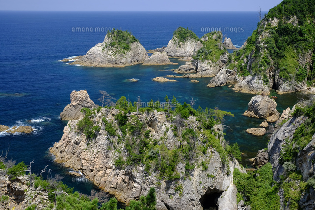 浦富海岸
(c)TAKASHI SATO/SEBUN PHOTO