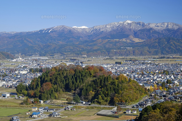 越前大野城と白山
(c)TAKASHI SATO/SEBUN PHOTO
