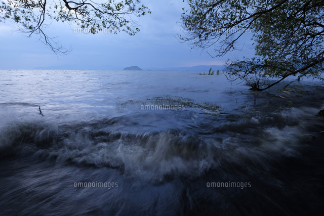 琵琶湖の暮色
(c)TAKASHI SATO/SEBUN PHOTO