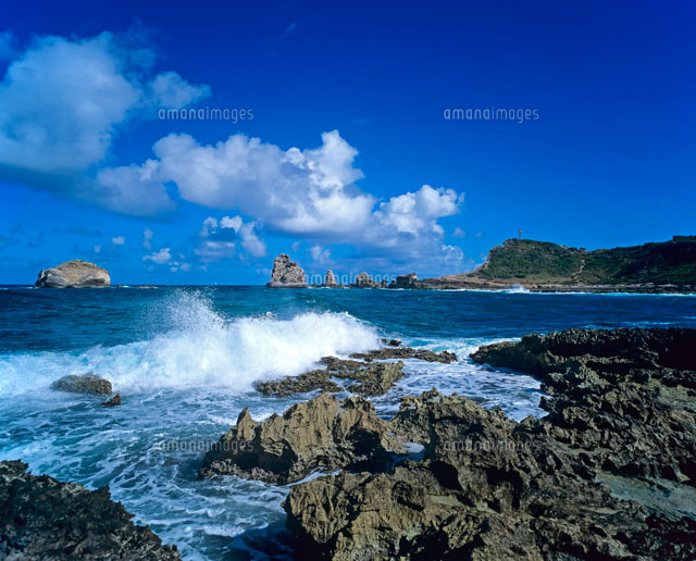 岬の岩
(c)GUY MARCHE/SEBUN PHOTO
