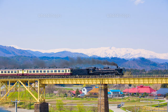 SL列車と飯豊連邦
(c)NOBUAKI SUMIDA/SEBUN PHOTO