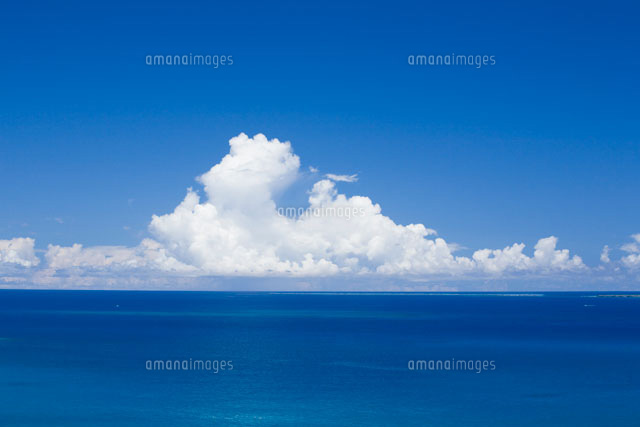 海と入道雲
(c)NOBUAKI SUMIDA/SEBUN PHOTO