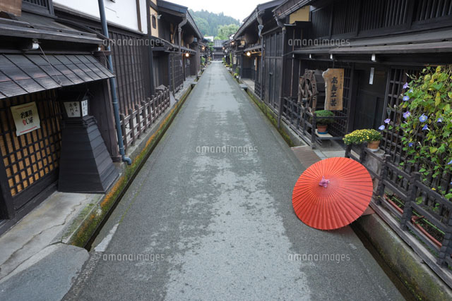 上三之町と傘
(c)NOBUAKI SUMIDA/SEBUN PHOTO
