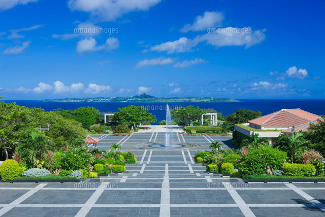 沖縄海洋博公園と伊江島
(c)NOBUAKI SUMIDA/SEBUN PHOTO