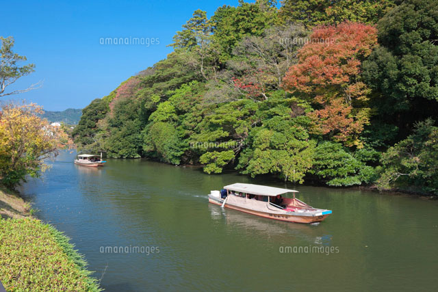 秋の松江城堀川舟めぐり
(c)NOBUAKI SUMIDA/SEBUN PHOTO