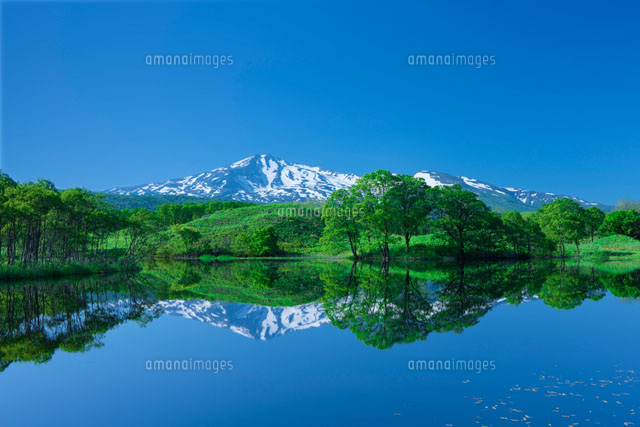 とやもり池と鳥海山
(c)NOBUAKI SUMIDA/SEBUN PHOTO