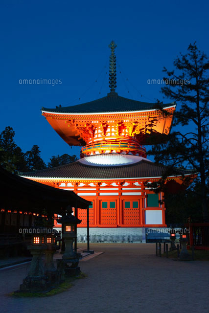 高野山の大塔のライトアップ
(c)NOBUAKI SUMIDA/SEBUN PHOTO