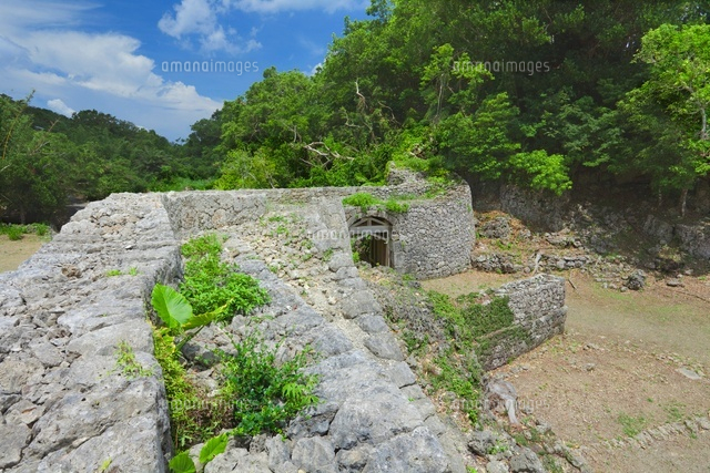 知念城跡
(c)NOBUAKI SUMIDA/SEBUN PHOTO