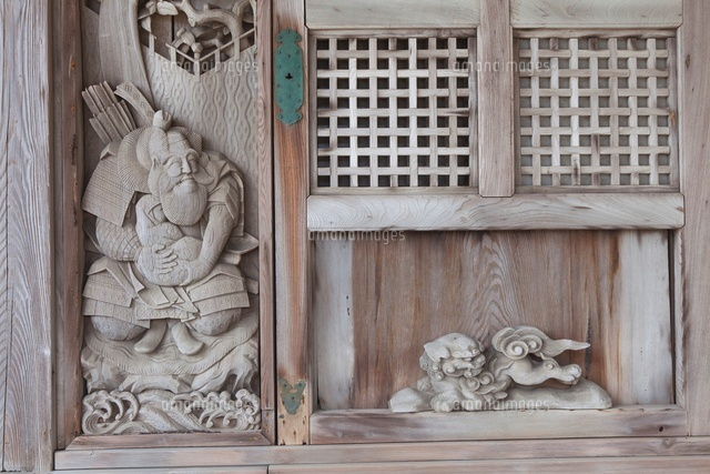 神埼神社 拝殿 扉
(c)NOBUAKI SUMIDA/SEBUN PHOTO