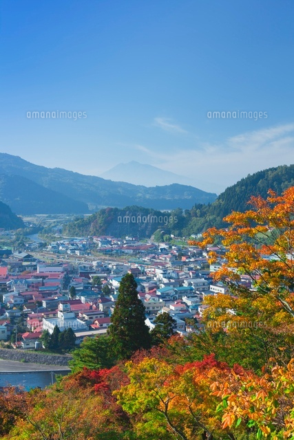 秋の大鰐温泉街と岩木山
(c)NOBUAKI SUMIDA/SEBUN PHOTO