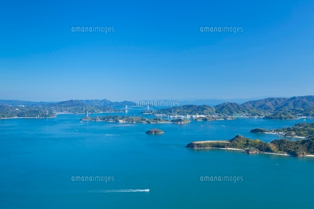 秋の因島大橋と因島と瀬戸内海
(c)NOBUAKI SUMIDA/SEBUN PHOTO