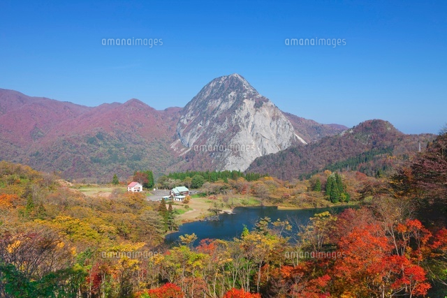 秋の高浪の池と明星山
(c)NOBUAKI SUMIDA/SEBUN PHOTO