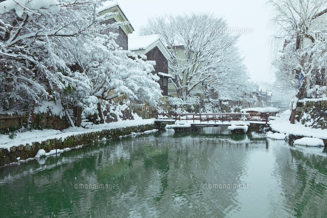 雪の八幡掘
(c)NOBUAKI SUMIDA/SEBUN PHOTO