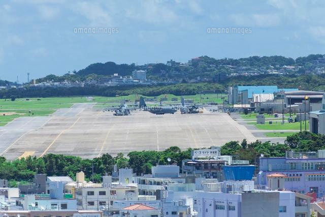宜野湾市街とアメリカ海兵隊の普天間基地
(c)NOBUAKI SUMIDA/SEBUN PHOTO