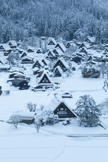 白川郷と雪
(c)NOBUAKI SUMIDA/SEBUN PHOTO