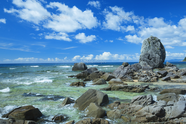 節田立神岩と海
(c)NOBUAKI SUMIDA/SEBUN PHOTO
